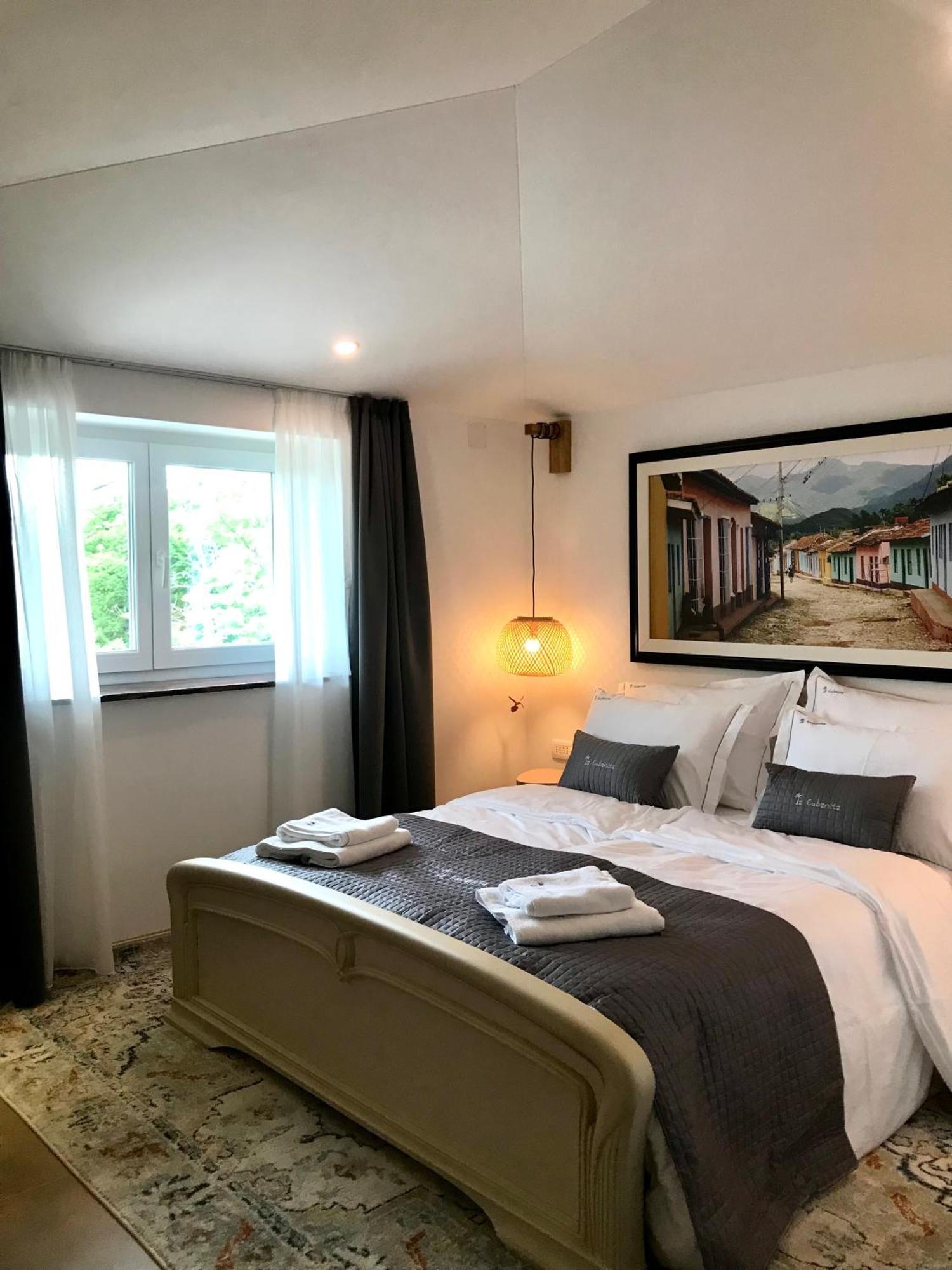 La Cubanita Bed & Breakfast คอจส์โค ภายนอก รูปภาพ
